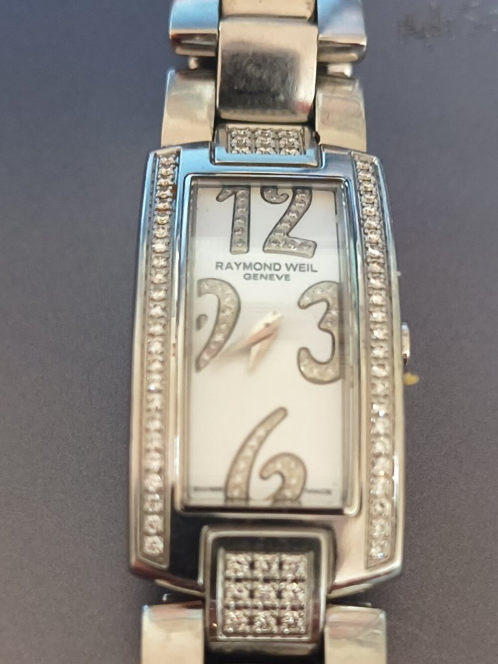 Raymond Weil Shine
